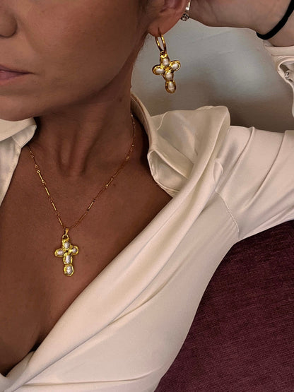 CROIX necklace