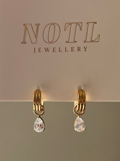BISOUS earrings