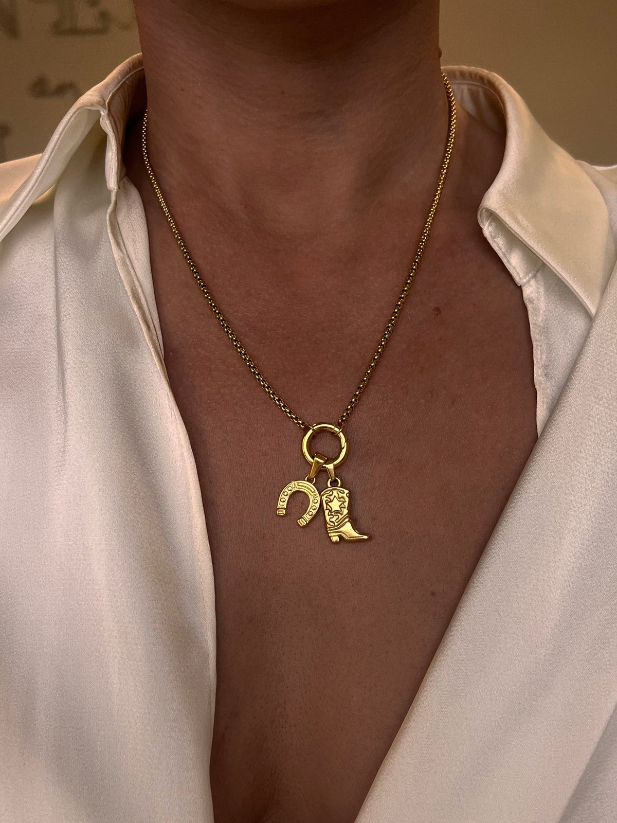 BOUVIER necklace